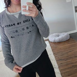 Grey sweatshirt